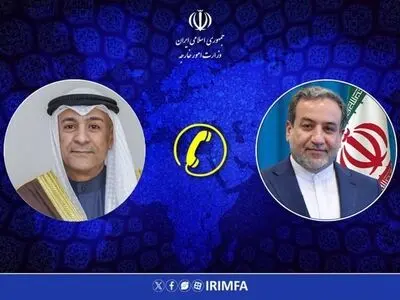 تماس تلفنی دبیرکل شورای همکاری خلیج فارس با وزیر امور خارجه جمهوری اسلامی ایران 