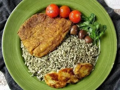 برآورد هزینه هر پرس سبزی پلو با ماهی برای شب عید