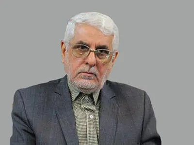 پشت‌پرده رقابت «ابومحمد الجولانی» و «احمد العوده» در سوریه/ سناریوی برخی کشورهای عربی برای بایکوت اخوان‌المسلمین در دمشق 