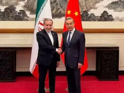 Iran's Araghchi Meets Chinese Counterpart in Beijing