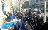 اعتراض کارنامه‌ سبزها مقابل وزارت آموزش و پرورش/ از بازنشستگان به جای نیروهای جوان استفاده نکنید!