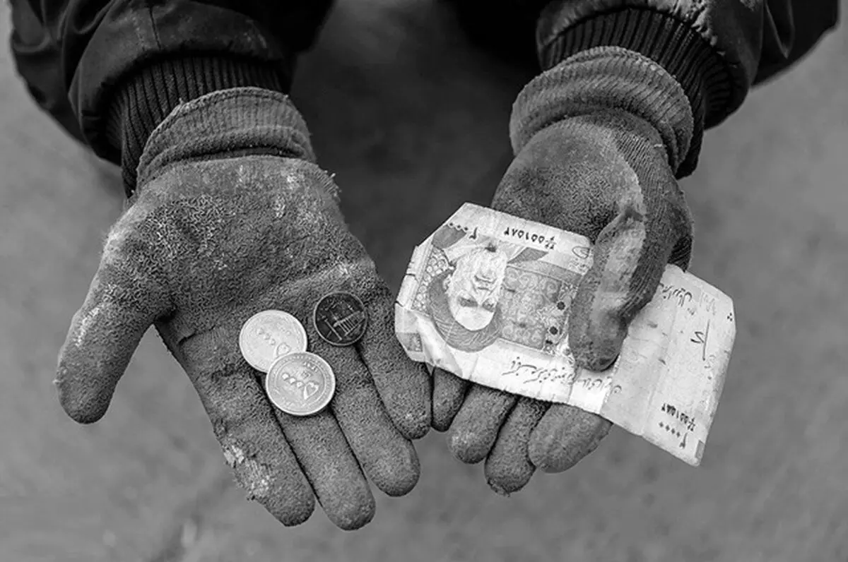 کارگران با مدیران و نمایندگان مجلس مراکز استانی در ارتباط باشند