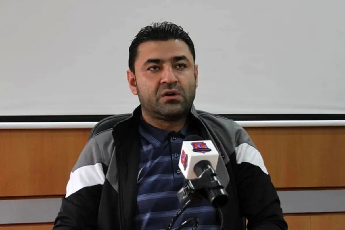 فاضلی: از پرسپولیسی ها معذرت می خواهم/ باید با سه امتیاز از اهواز خارج می شدیم