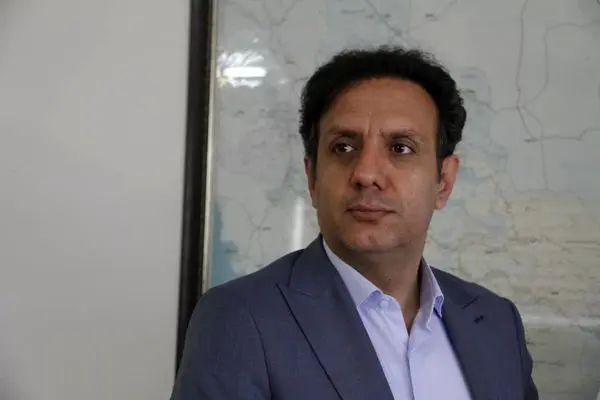 نکوداشت استادان در زمان حیات شان ارزشمند است