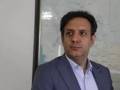 نکوداشت استادان در زمان حیات شان ارزشمند است
