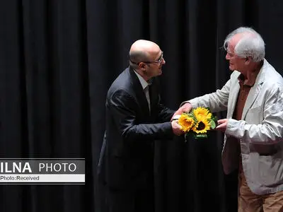 جایزه بهترین نمایش سال به علی رفیعی رسید/اهدای نشان عالی کمیسیون ملی یونسکو به بهرام بیضایی