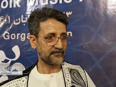 طالبان برای کشتنِ هنر از پاکستان خط می‌گیرد/ موسیقی را نمی‌توان از زندگی افغان‌ها حذف کرد/ خانواده‌ام ایرانی‌ست اما در موسیقی ایرانی رسمیت ندارم