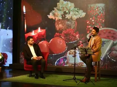 راغب مهمان «فرمول یک» شد/ حافظ‌خوانی راغب با دکلمه‌ علی ضیا