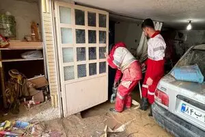 پیگیری تسهیلات کم‌بهره و بلاعوض برای سیل‌زدگان جهرم