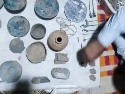 کشف ۶۱ قلم اموال و اشیای تاریخی در مرودشت
