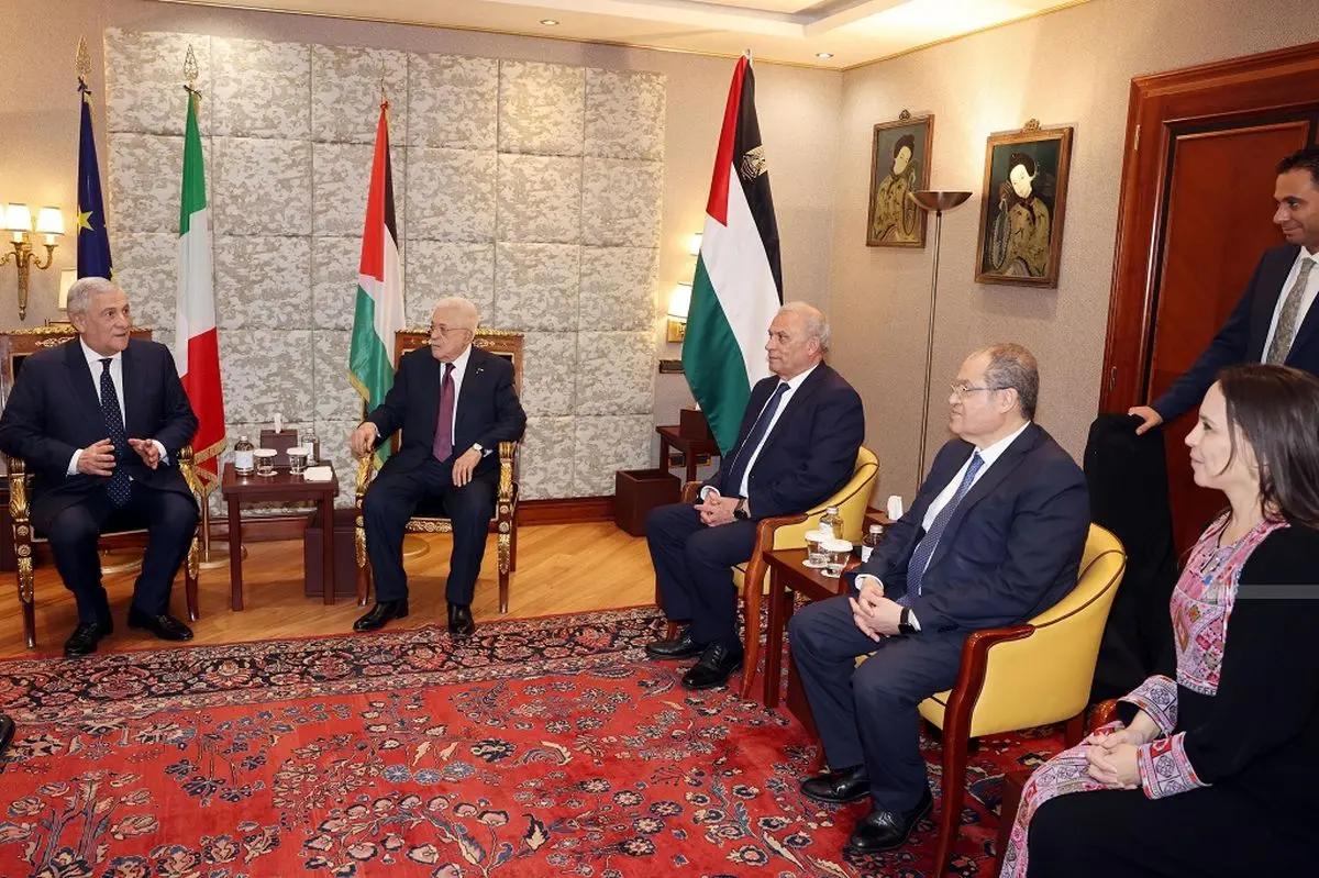 دیدار محمود عباس با تاجانی در رم