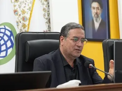 رفع معطلی کامیون‌ها در مرز بازرگان با فوریت پیگیری شود/ضرورت اصلاح سامانه نوبت دهی در مرز