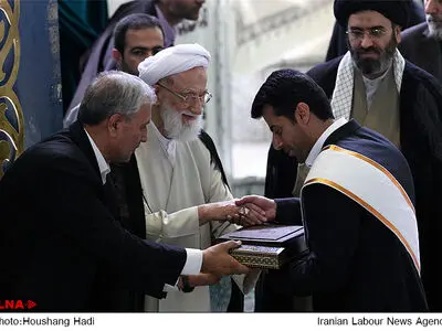 نمازجمعه تهران با حضور پرشور کارگران