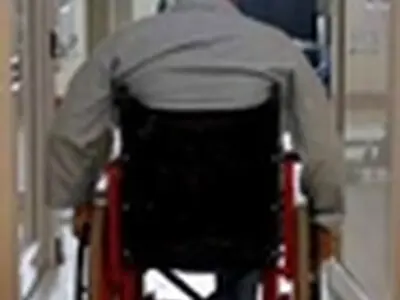 پرداخت مطالبات معلولان تا پایان اردیبهشت / شهرداری معلولان را به تجمع نرساند