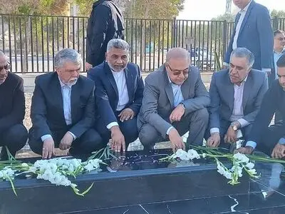 دستور وزیر ارشاد بر احداث یادمان «محمد علی بهمنی» در بندرعباس