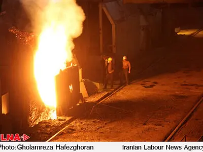 کارگران بیکار شده ذوب آهن اردبیل بعد از 8 ماه وقفه به کار بازمی گردند