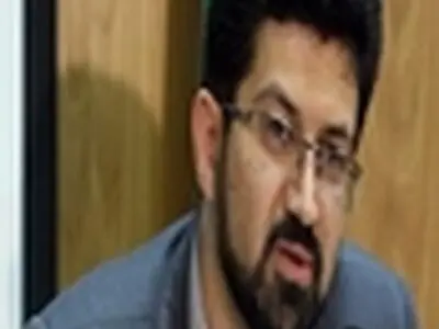 گفتگوهای کاموس با نویسندگان عرب کتاب می‌شود