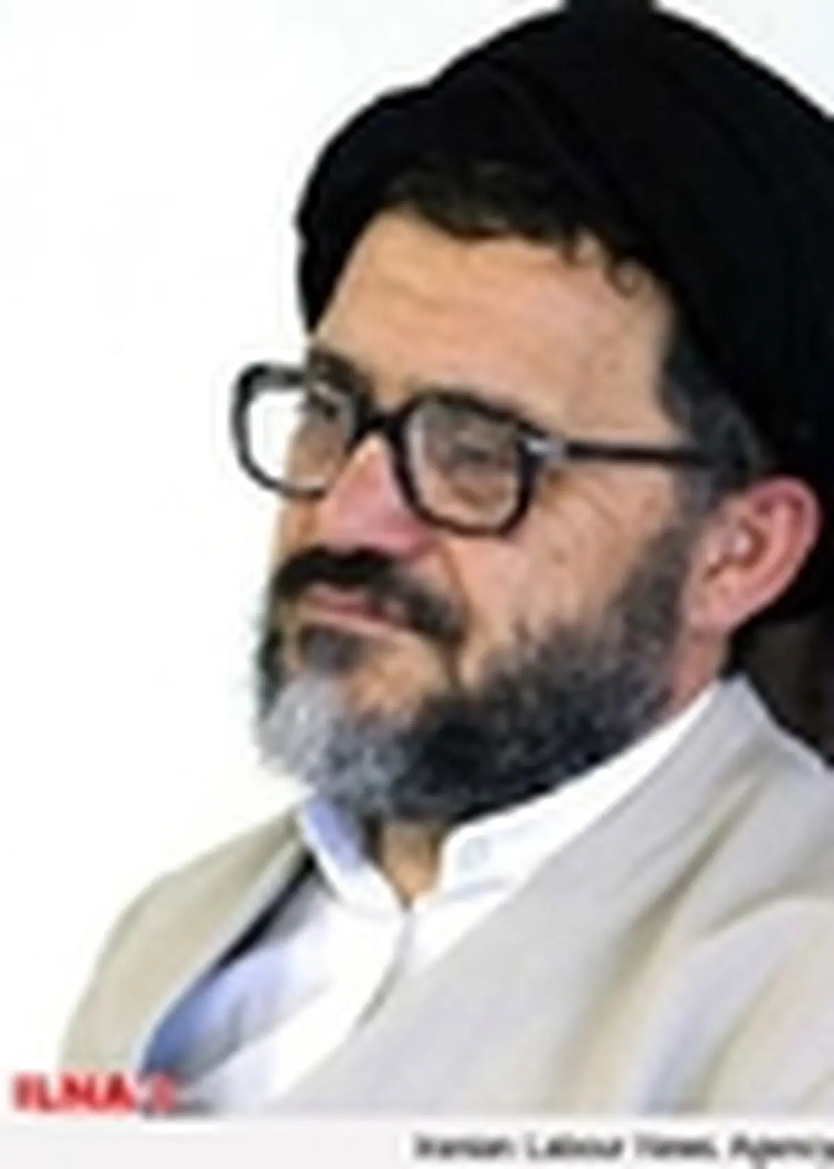 برای اینکه بتوانیم اخلاقمان را اصلاح کنیم، نیازمند توبه هستیم