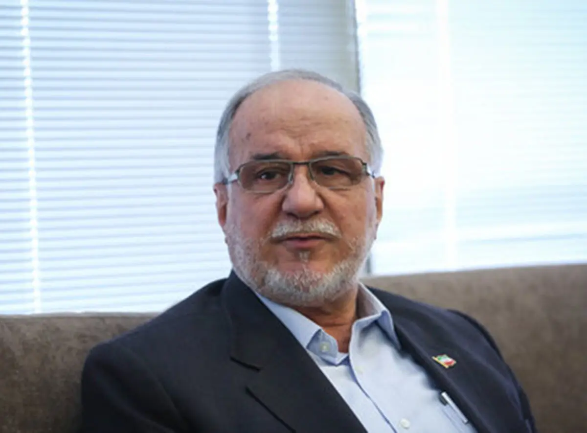 دانشگاه‌ها و نخبگان کشور از همکاری با خودروسازان استقبال می‌کنند/ نخبگان آماده همکاری و ساخت قطعات استراتژیک خودرو هستند
