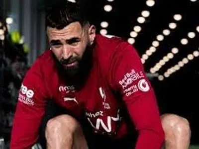 ویدئو: خوش‌وبش کنایه‌آمیز در ریاض؛ خط و نشان مانچینی برای بنزما