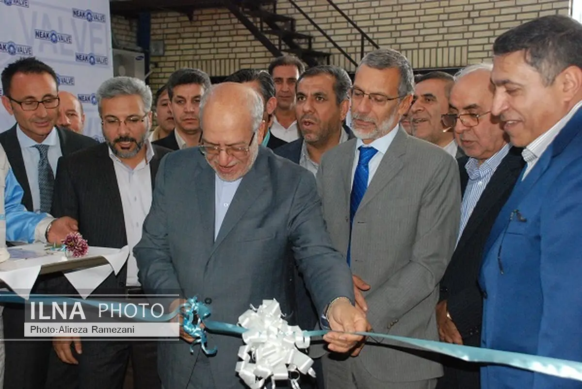 استفاده از توان داخلی و صدور تولیدات، شرط سرمایه گذاری خارجی