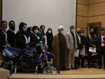 تجلیل از بانوان موتور سوار کراس در خراسان رضوی 