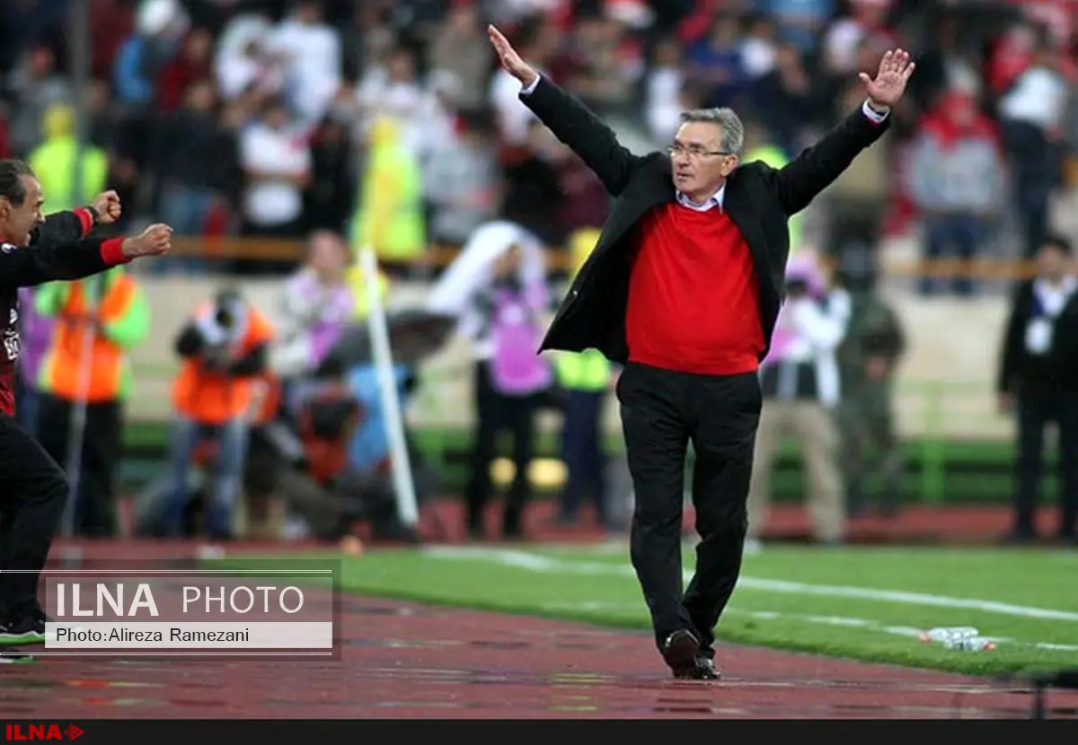 گسترش فولاد 0-1 پرسپولیس؛ صدرنشینی تیم پروفسور