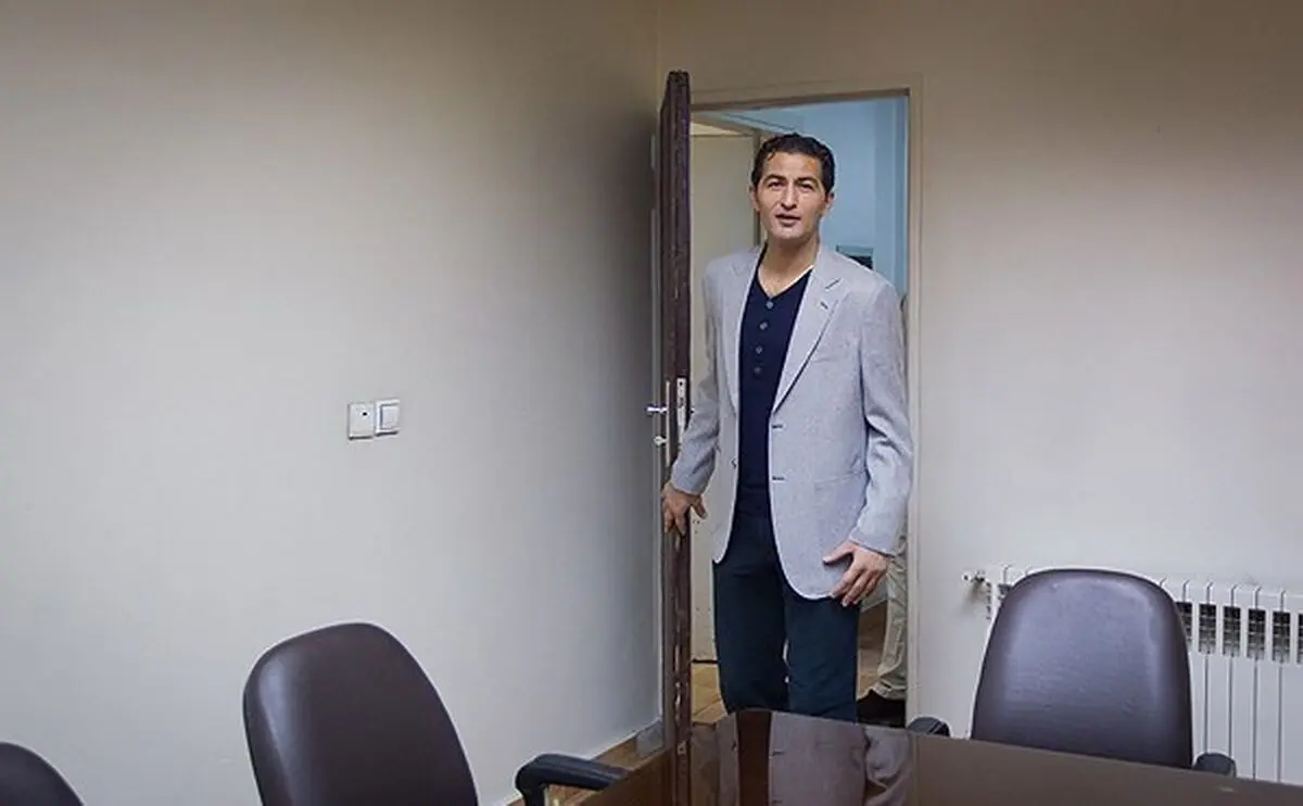 برومند: بازیکنان استقلال برای چه پول می‌خواهند؟/ یک میلیارد به من بدهید تیم را قهرمان می‌کنم