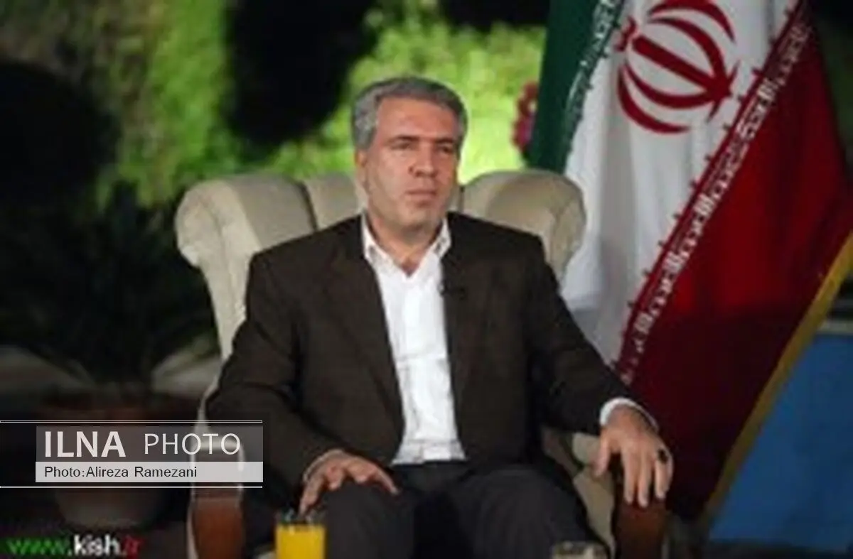 حضور مجدد دکتر مونسان دربرنامه زنده نوای انقلاب کیش با هدف پاسخگویی به سوالات شهروندان
