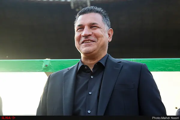 علی دایی در مراسم بهترینهای فیفا شرکت میکند