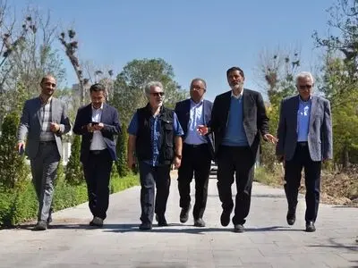 گامی برای هویت‌بخشی به باغ مفاخر؛ مشاوره تخصصی ودود مؤذن‌زاده در پروژه باغ مفاخر اردبیل