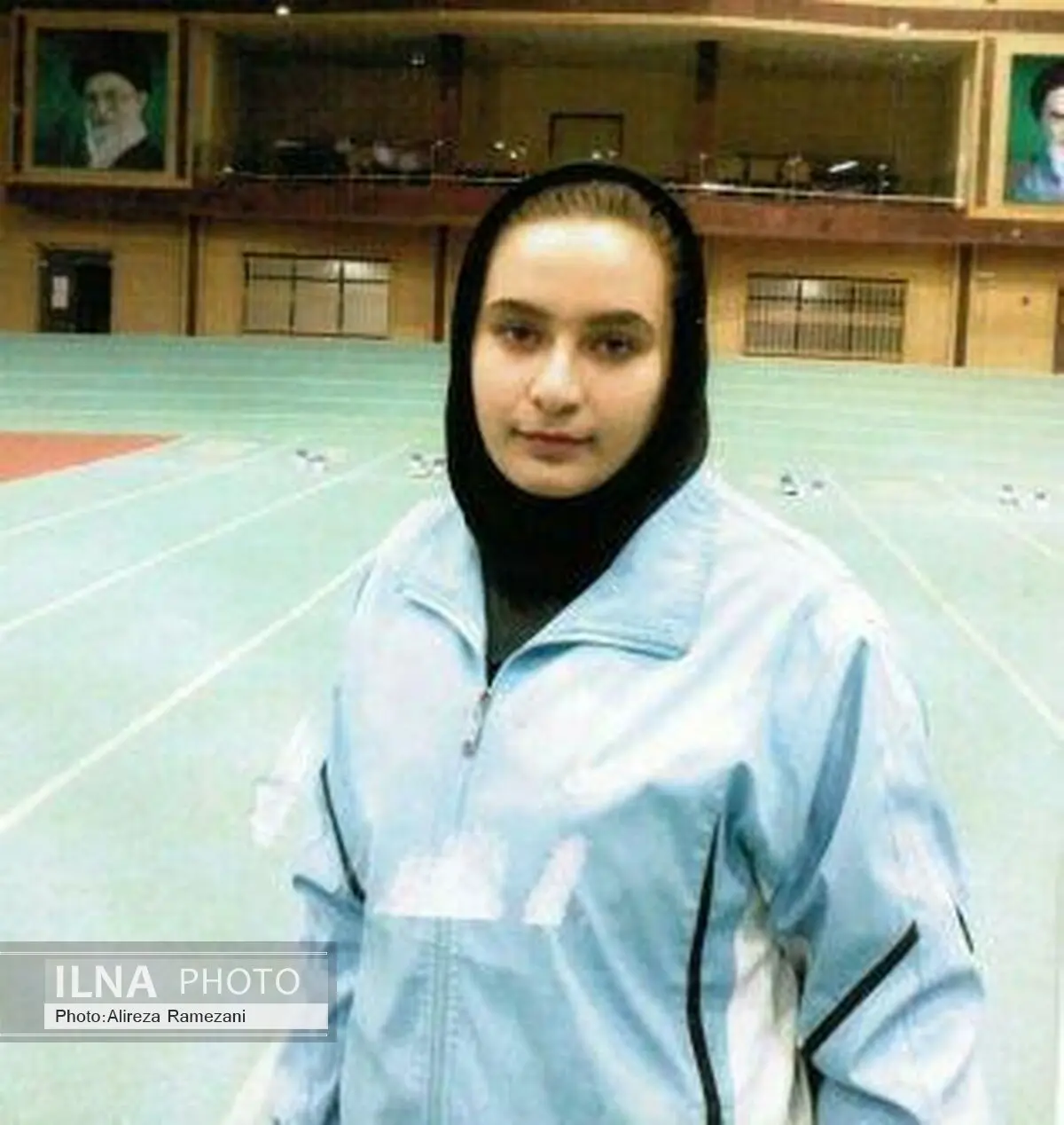 مدال طلای ایران بر گردن بانوی پرتابگر چکش آذربایجان غربی