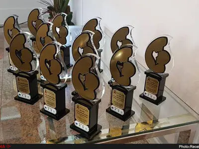 جشنواره ملی نقاشی «روبان قرمز» به خط پایان رسید