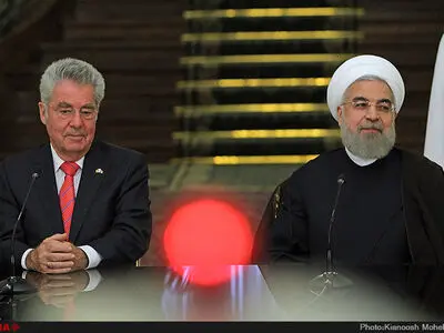 ایران والنمسا توقعان علی اربع وثائق للتعاون المشترک