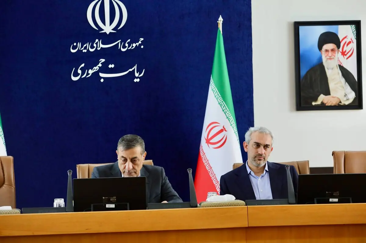 بررسی تحقق مصوبات سفرهای استانی در نشست قائم‌پناه با مدنی‌زاده و مدیران بانک مرکزی