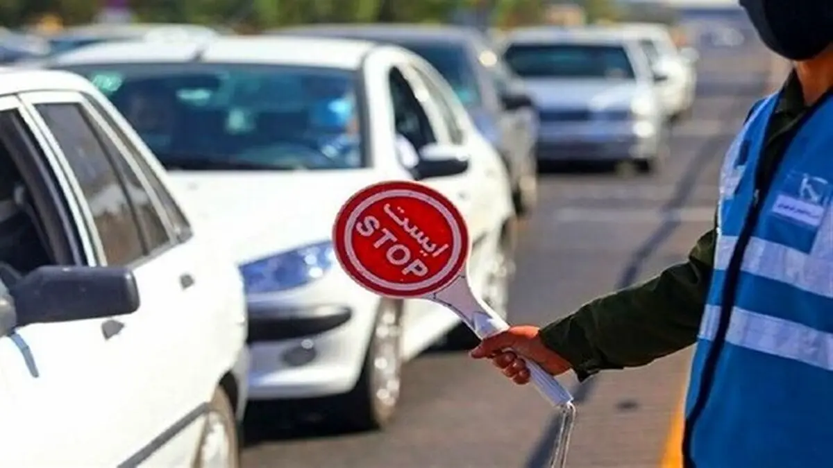 شناسایی راننده تریلی فاقد گواهینامه پایه یک 