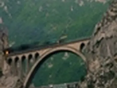 عملیات تفکیک بالاست پل تاریخی ورسک طی مدت ده روز انجام شد