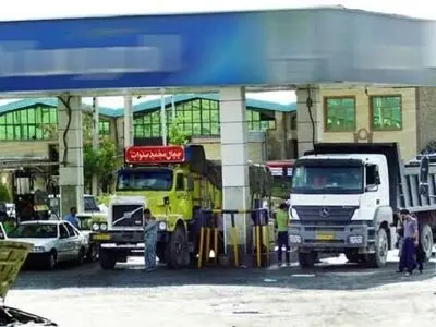 عدم هیچگونه کمبود در تأمین سوخت جایگاه‌های عرضه فرآورده‌های نفتی استان مرکزی