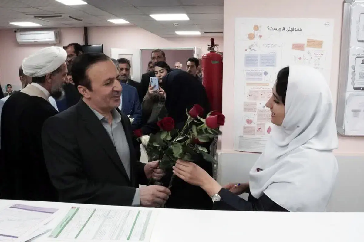 ایثار و خدمت پرستاران نماد واقعی مسئولیتپذیری اجتماعی است