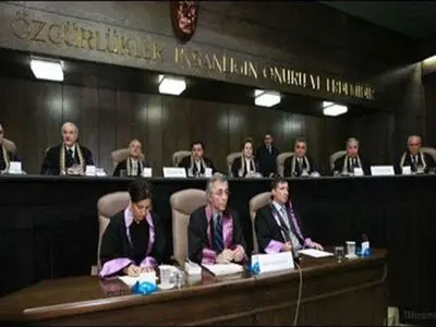 بزرگترین محاکمه مظنونان کودتا در ترکیه آغاز شد/ حبس ابد در انتظار متهمان