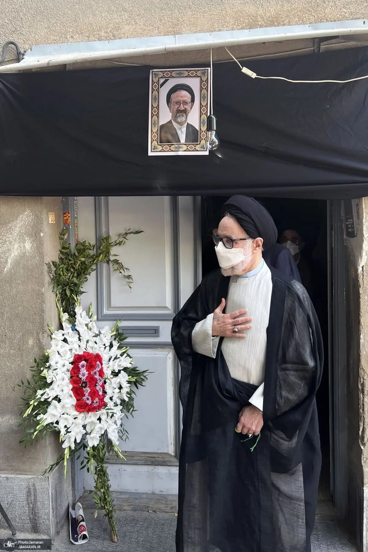 سید محمد خاتمی در منزل مرحوم سید محمود دعایی حضور یافت