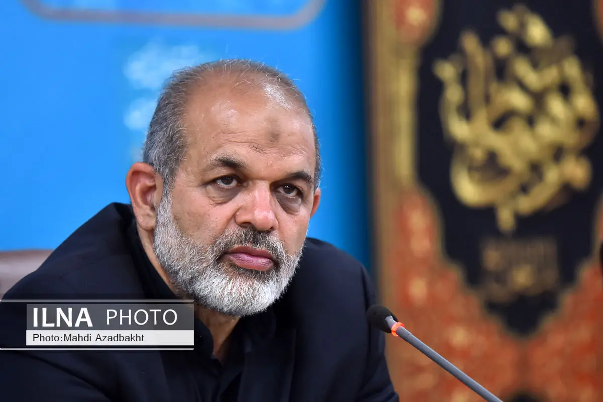 وزیر کشور برای حل مشکلات زائرین اربعین به عراق سفر می‌کند