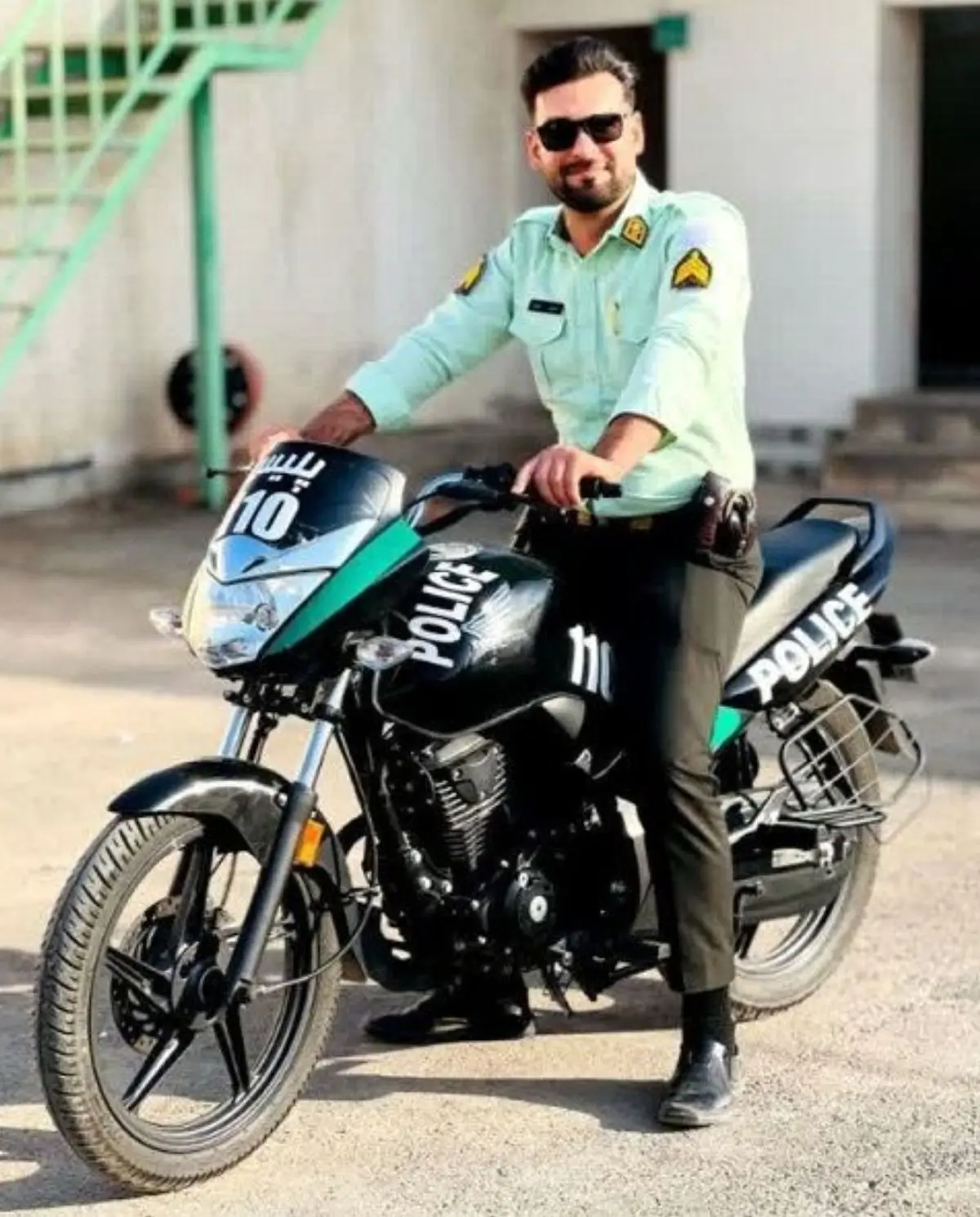 شهادت یک پلیس در اهواز