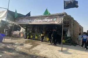 خدمت‌ رسانی شبانه‌روزی موکب‌های نیروی هوایی ارتش به زائران اربعین حسینی در مرز مهران