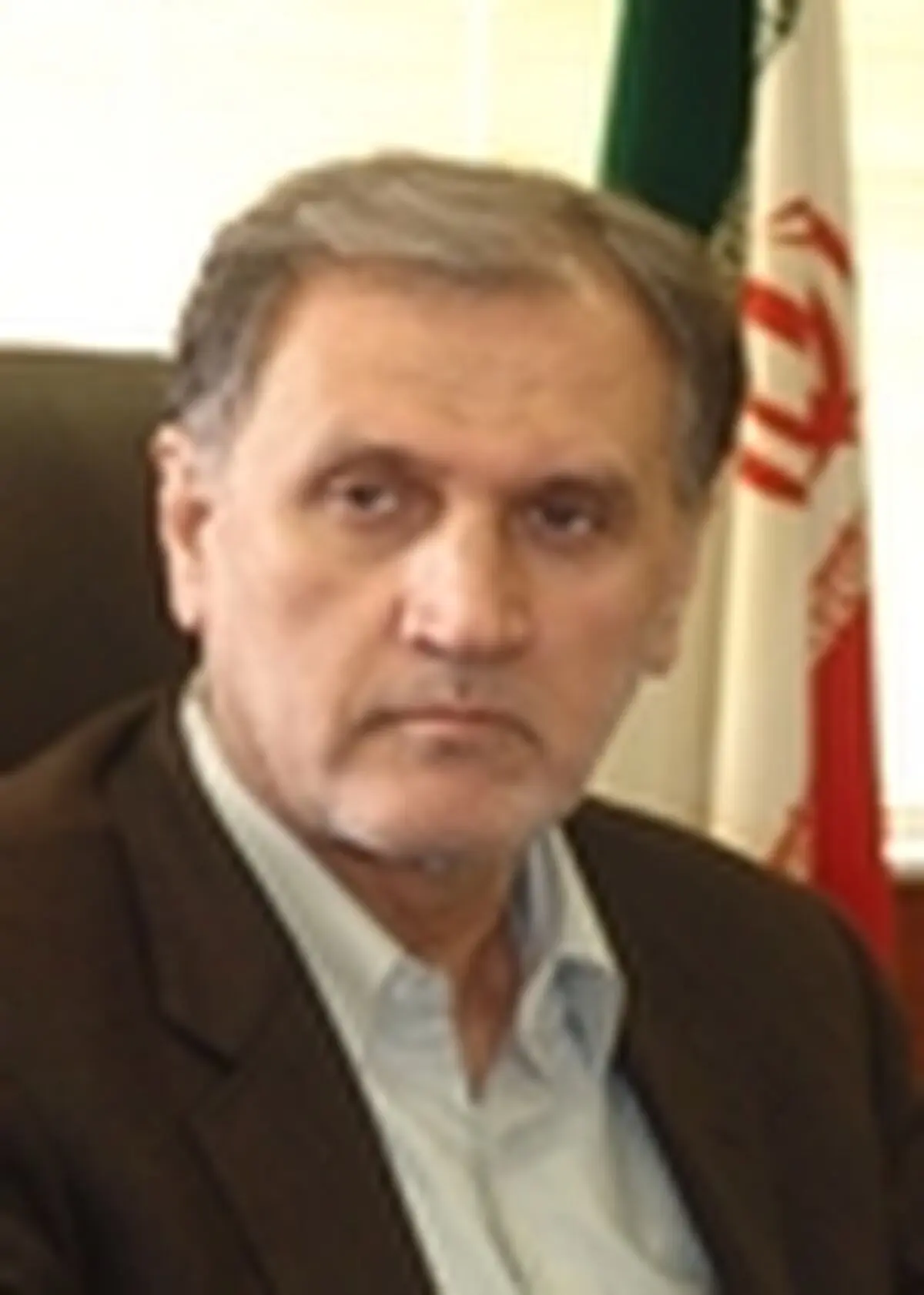 در مقابله با خیانت کاران به بیت المال به بنده و شورا کمک کنید
