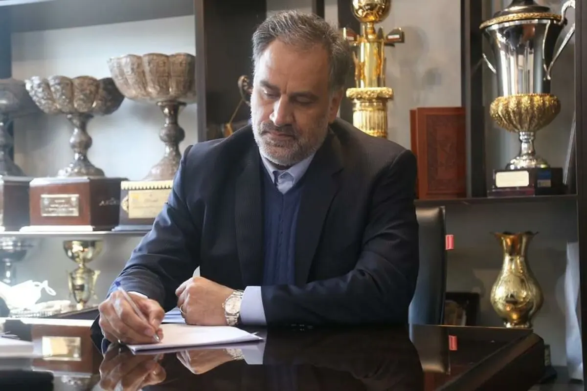 مددی: بازیکنان ایرانی برای لیگ قهرمانان آسیا باید واکسن بزنند / مطمئنم سعودی‌ها بازیکنان را متهم به کرونا خواهند کرد