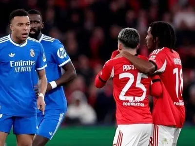 اتهام امباپه به بازیکن بنفیکا: نژادپرست هستی!