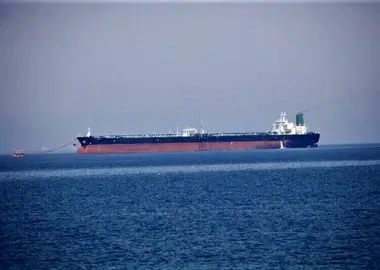 هشدار ایمنی برای کارکنان نزدیک تأسیسات نفتی آسیب‌دیده