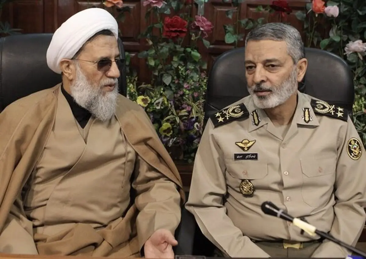 رئیس سازمان عقیدتی سیاسی ارتش به سرلشکر موسوی تسلیت گفت