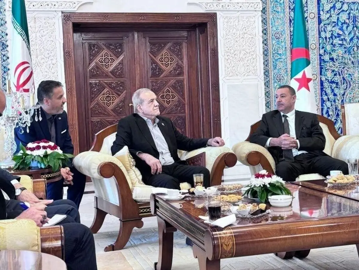 استقبال وزیر کشور الجزایر از پزشکیان